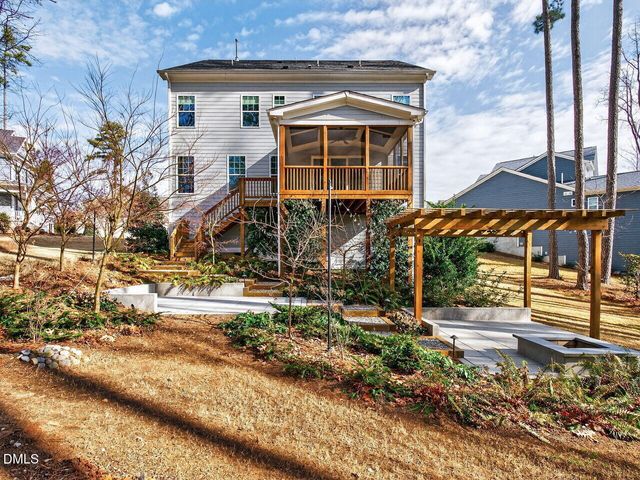 2117 Bee Cave Court, Apex, NC 27539