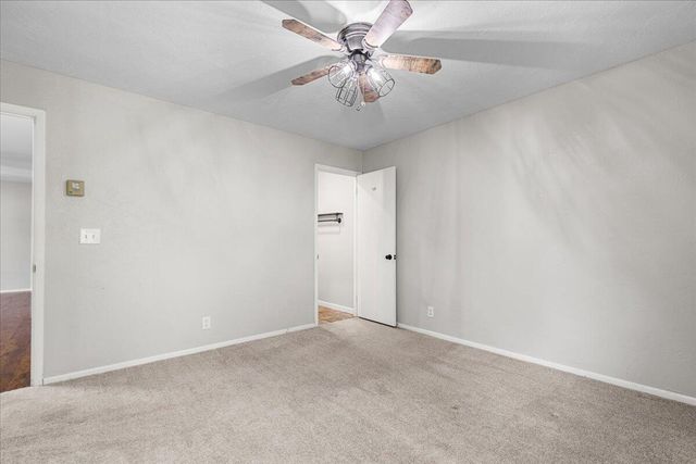 10824 W Donna DRIVE, Milwaukee, WI 53224