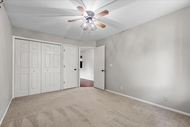 10824 W Donna DRIVE, Milwaukee, WI 53224