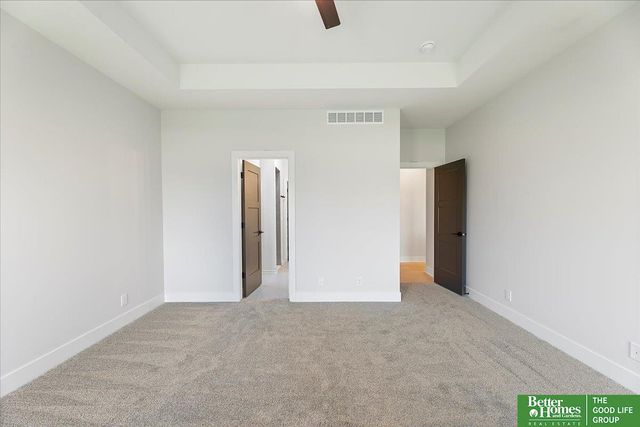 5516 N 212th Avenue, Elkhorn, NE 68022