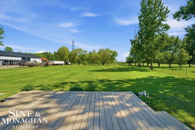 9201 Lambs Road, Wales, MI 48027
