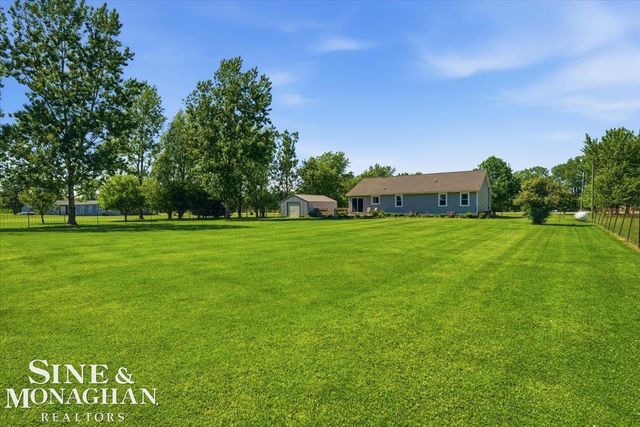 9201 Lambs Road, Wales, MI 48027