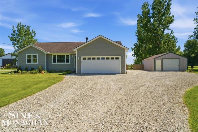 9201 Lambs Road, Wales, MI 48027
