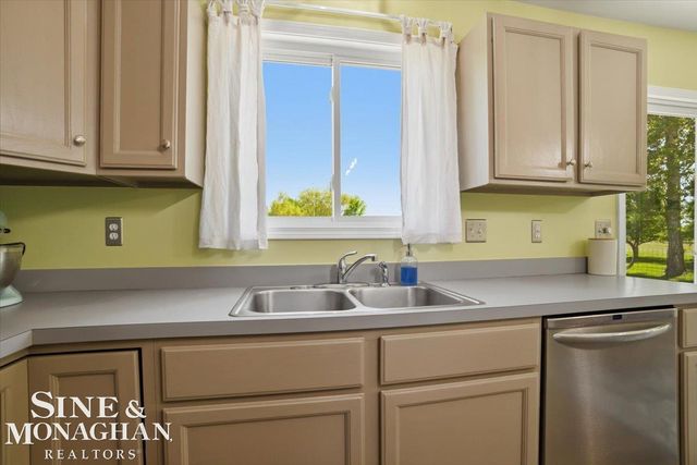 9201 Lambs Road, Wales, MI 48027
