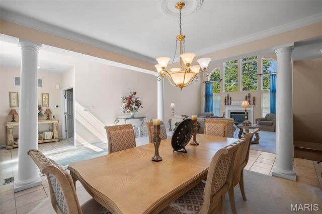 16757 Benton Taylor Drive, Chesterfield, MO 63005