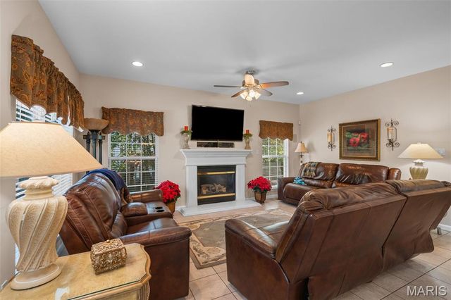 16757 Benton Taylor Drive, Chesterfield, MO 63005