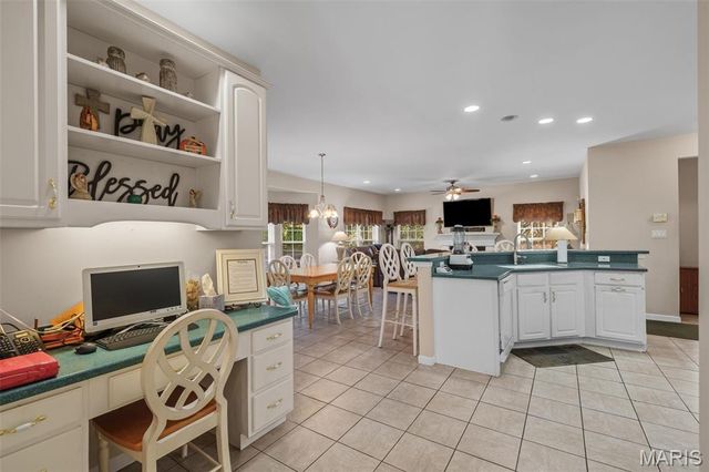 16757 Benton Taylor Drive, Chesterfield, MO 63005