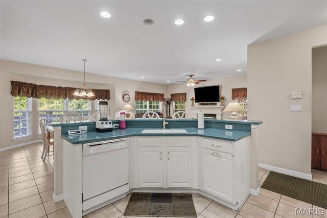 16757 Benton Taylor Drive, Chesterfield, MO 63005