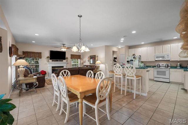 16757 Benton Taylor Drive, Chesterfield, MO 63005