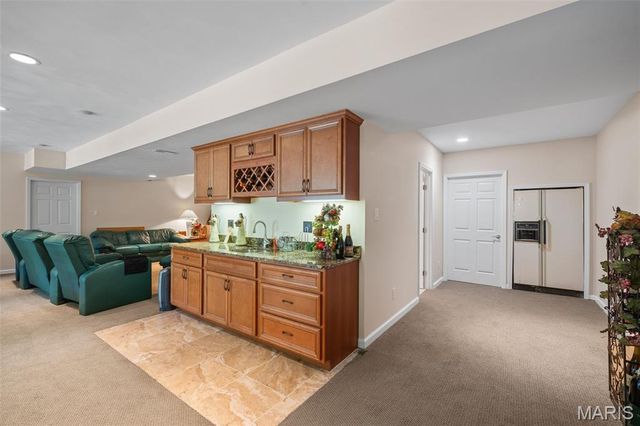 16757 Benton Taylor Drive, Chesterfield, MO 63005