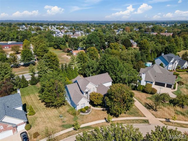 16757 Benton Taylor Drive, Chesterfield, MO 63005