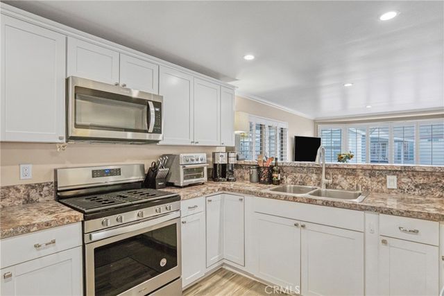 4201 Topanga Canyon Blvd 147, Woodland Hills, CA 91364