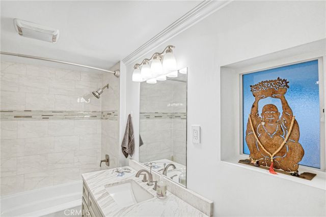 4201 Topanga Canyon Blvd 147, Woodland Hills, CA 91364