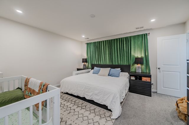 483 Watercress Drive, Aurora, IL 60504