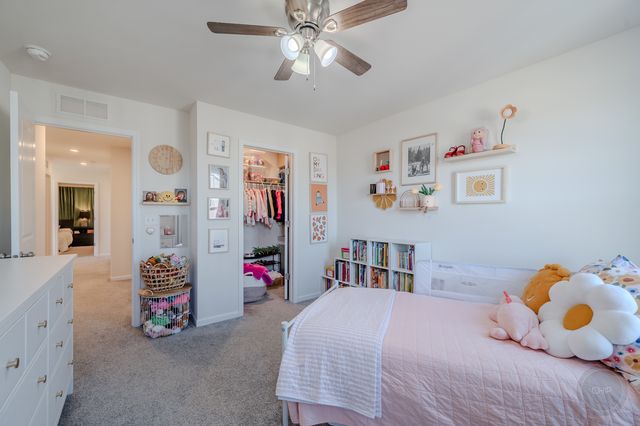 483 Watercress Drive, Aurora, IL 60504