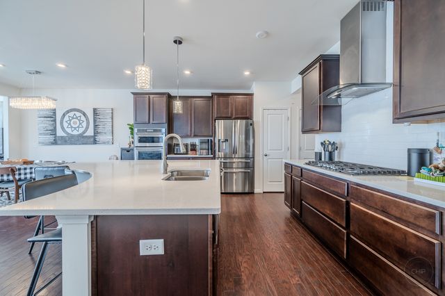 483 Watercress Drive, Aurora, IL 60504