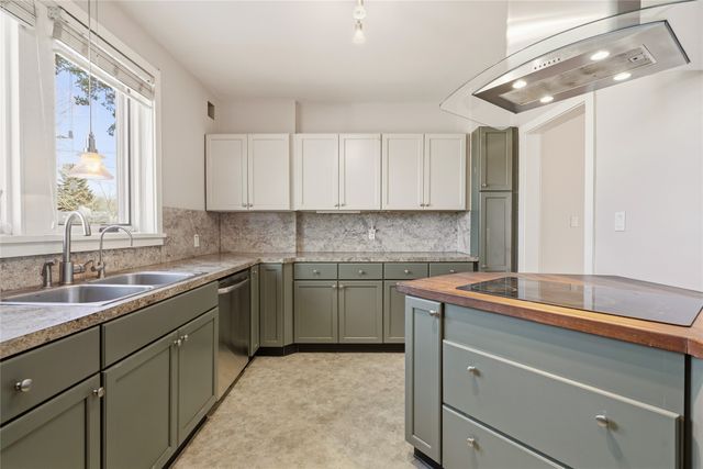 900 Gildersleeve Street, Santa Fe, NM 87505