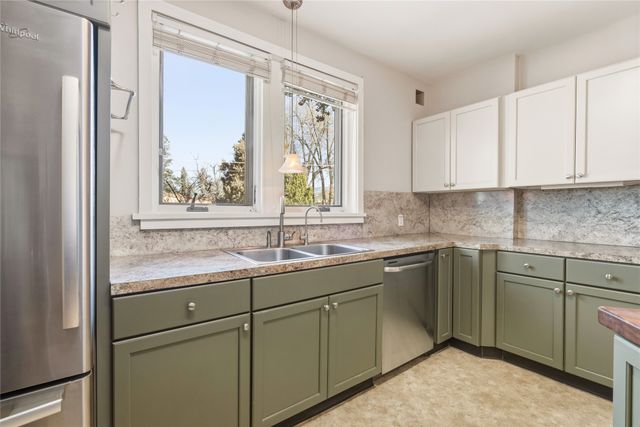 900 Gildersleeve Street, Santa Fe, NM 87505