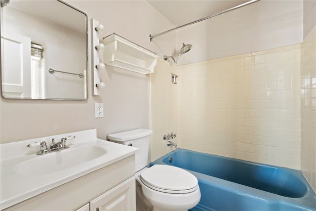 900 Gildersleeve Street, Santa Fe, NM 87505