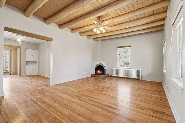 900 Gildersleeve Street, Santa Fe, NM 87505