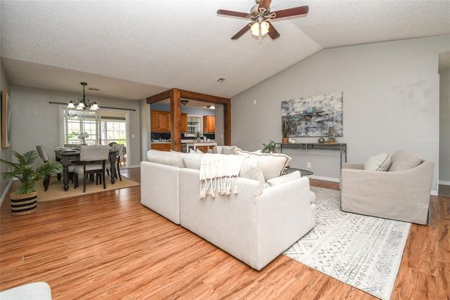 1 Hartlepool Drive, Bella Vista, AR 72715