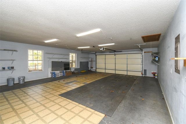 1 Hartlepool Drive, Bella Vista, AR 72715