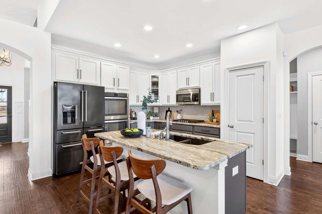 2340 Coppergate Way, Thompsons Station, TN 37179