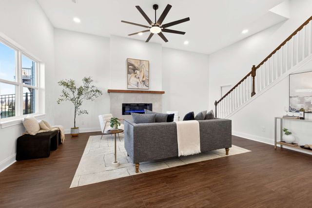 2340 Coppergate Way, Thompsons Station, TN 37179