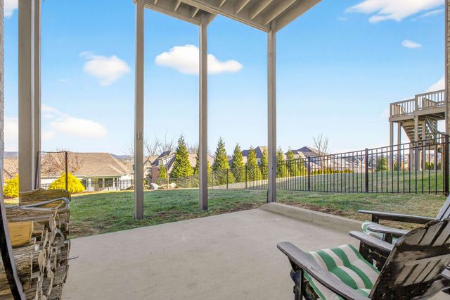 2340 Coppergate Way, Thompsons Station, TN 37179