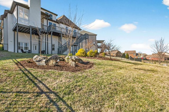 2340 Coppergate Way, Thompsons Station, TN 37179