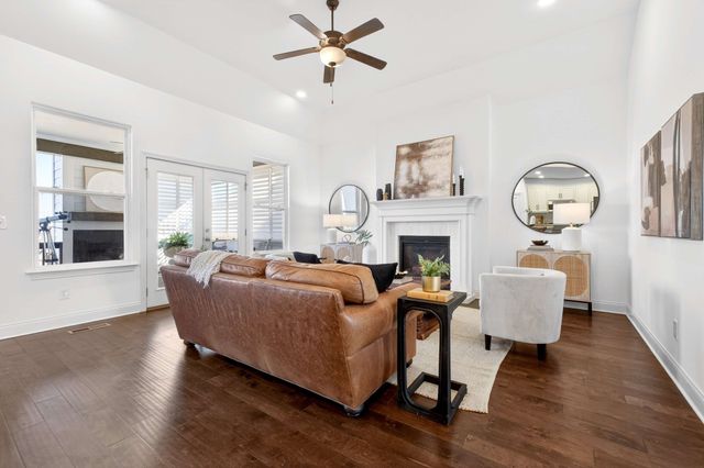 2340 Coppergate Way, Thompsons Station, TN 37179