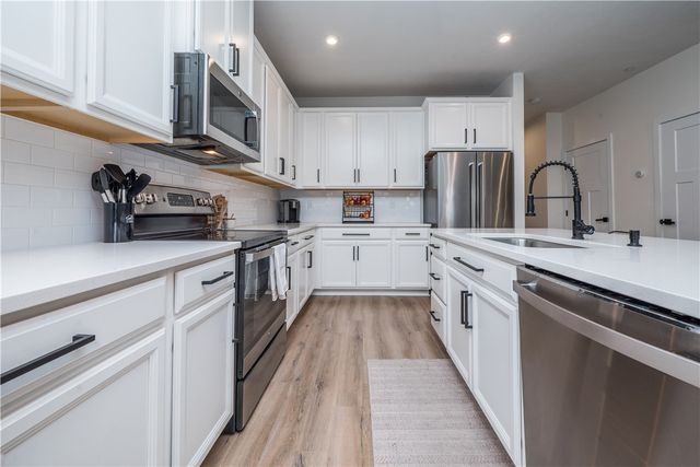 143 Providence Way, Whitehall, PA 15234