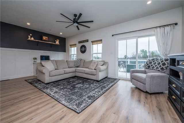 143 Providence Way, Whitehall, PA 15234