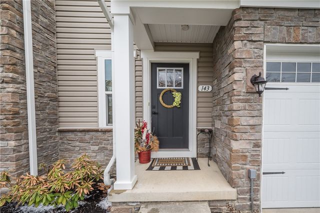 143 Providence Way, Whitehall, PA 15234