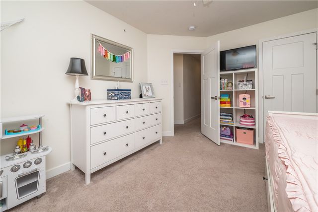 143 Providence Way, Whitehall, PA 15234