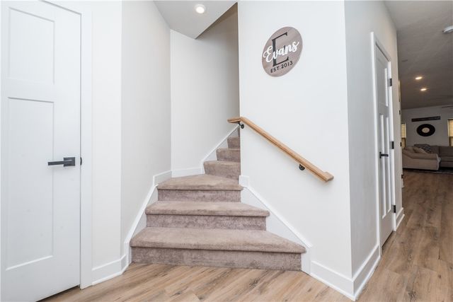 143 Providence Way, Whitehall, PA 15234