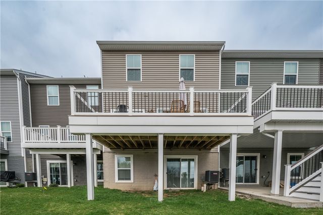 143 Providence Way, Whitehall, PA 15234