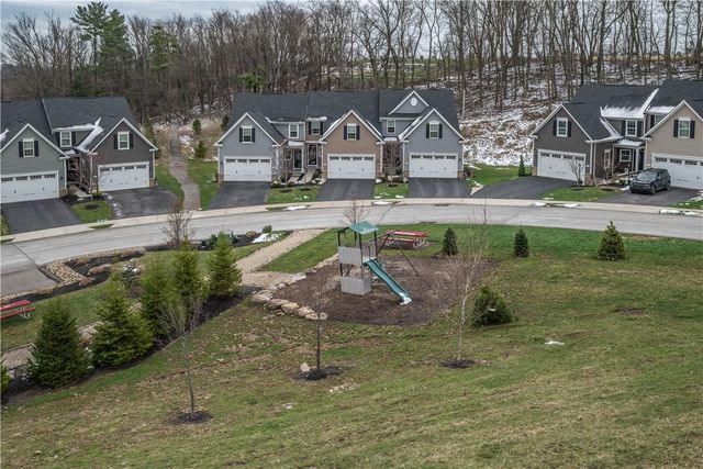 143 Providence Way, Whitehall, PA 15234