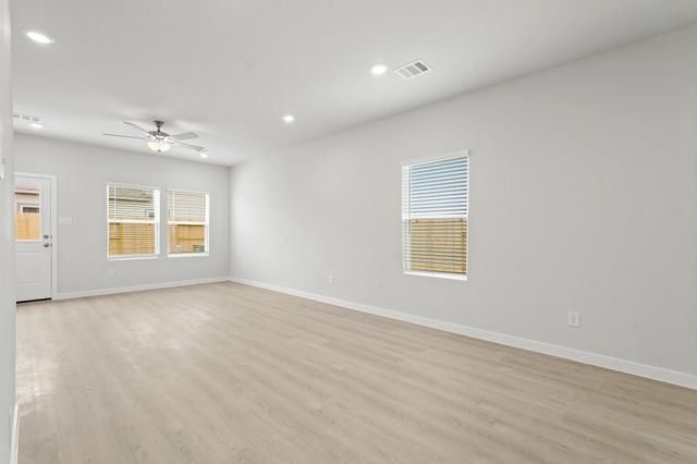 17415 Sage Run Drive, Waller, TX 77484