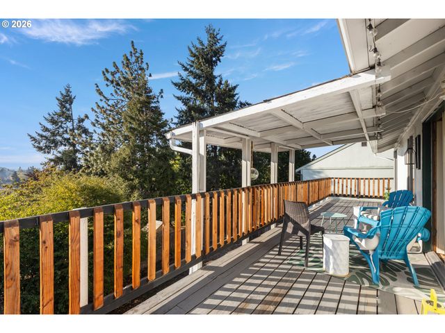 930 PRESCOTT Ln, Springfield, OR 97477