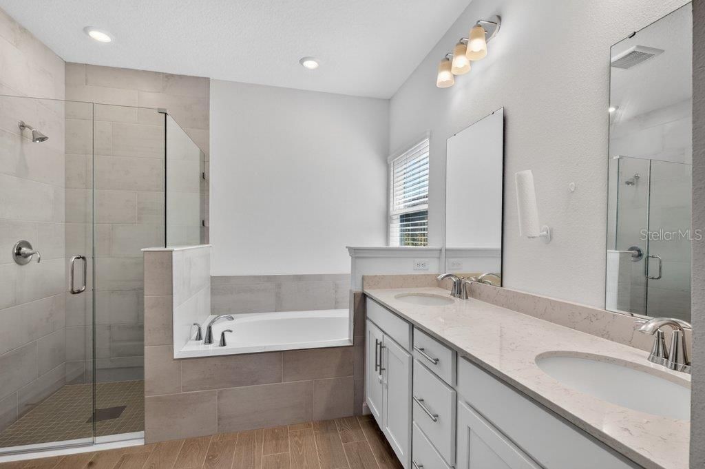 Image 19 of property listing at 210 WHITE RABBIT RUN, St Augustine, FL 32092