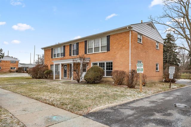 2714 W 13 Mile Road, Royal Oak, MI 48073