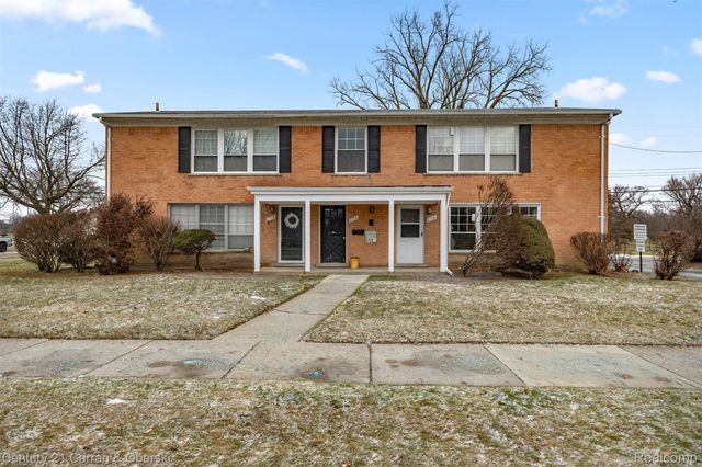 2714 W 13 Mile Road, Royal Oak, MI 48073