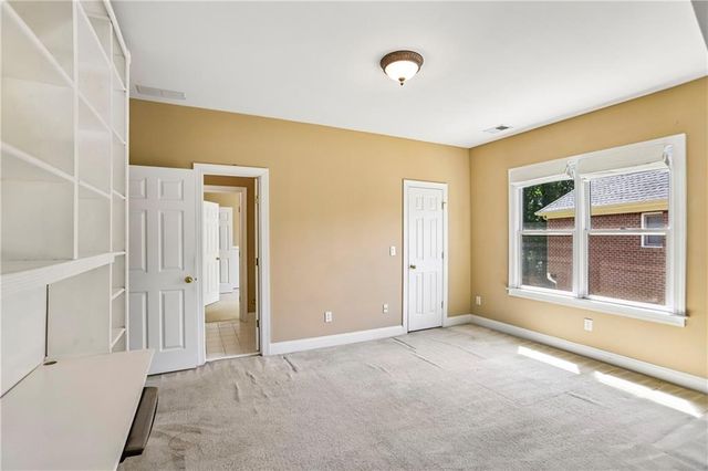 3054 Montclair Circle SE, Smyrna, GA 30080