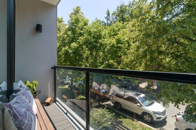 1727 N Winnebago Avenue, Chicago, IL 60647