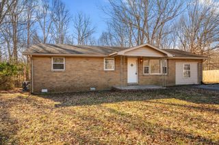 2156 Sunset Dr, White Bluff, TN 37187