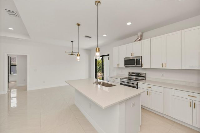 15089 ALDAMA CIRCLE, Port Charlotte, FL 33981