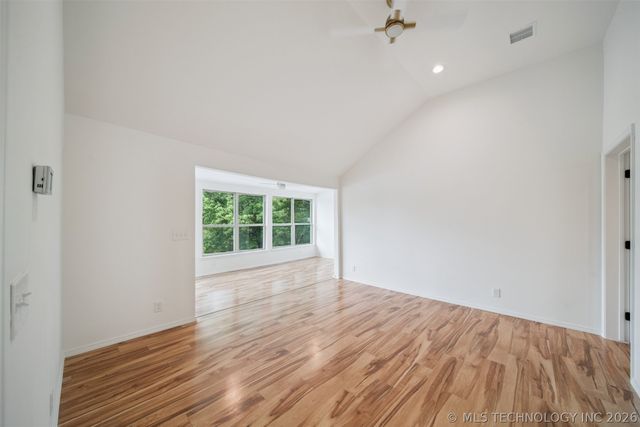 2008 N Main Street, Owasso, OK 74055