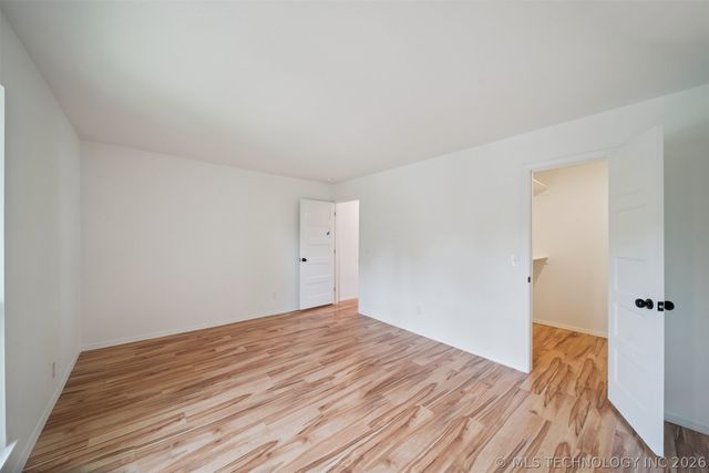2008 N Main Street, Owasso, OK 74055