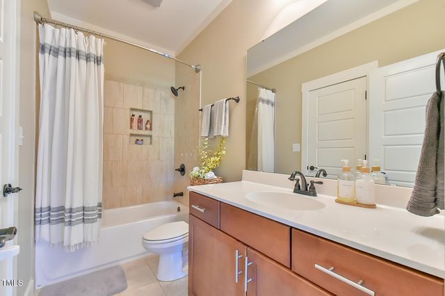 457 S Greensboro Street, Carrboro, NC 27510